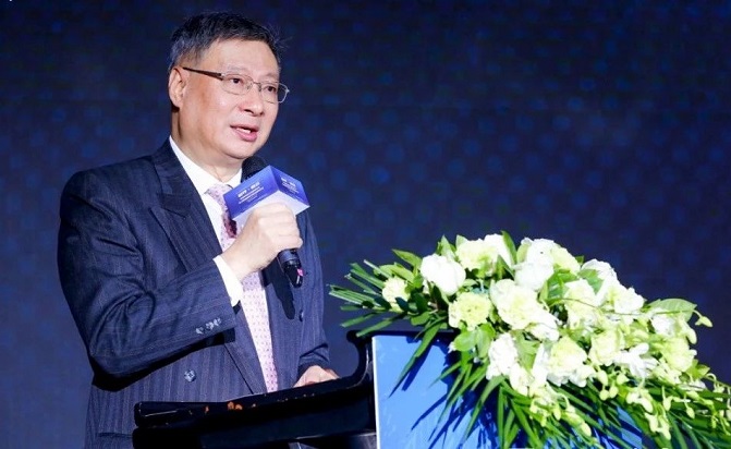 中国互联网金融协会区块链工作组组长、中国银行原行长李礼辉