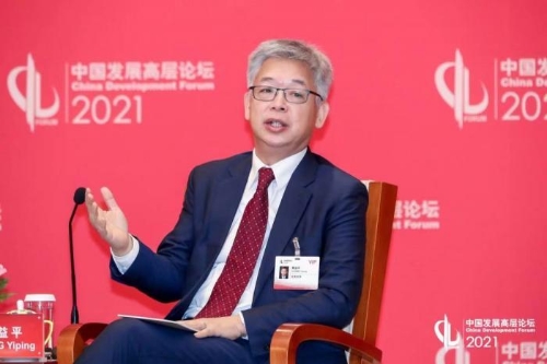 黄益平 黄益平