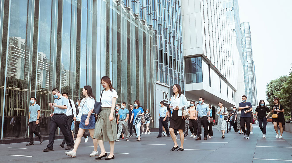 聚合新生态，共享新安全​——百位金融行业专家参访建信金科，共商银行数字化转型之路