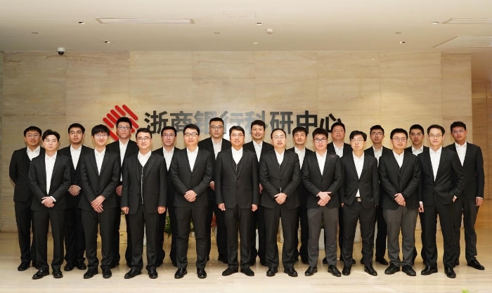 图1：项目团队合影