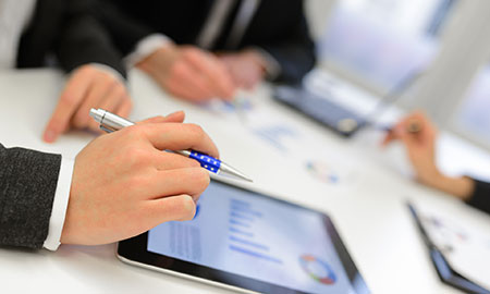 成都银行聘任行长徐登义兼任首席合规官