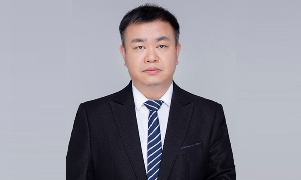 德意志银行证券投资服务部中国区总经理-李湛