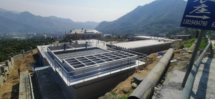 640 (1) 640 (1)