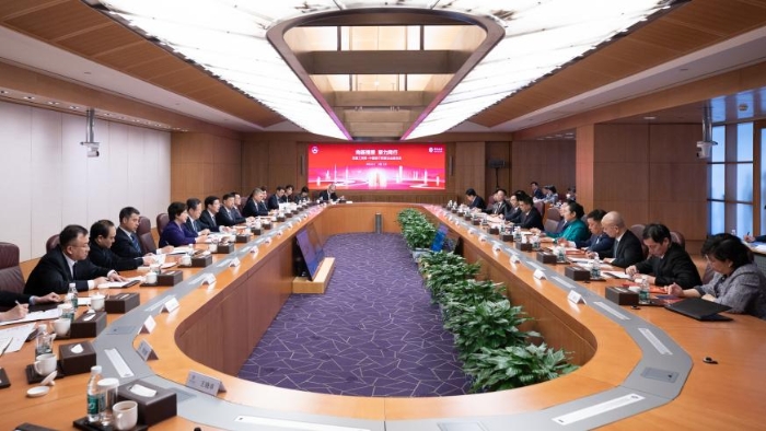向新提质 聚力同行 全国工商联-中国银行民营企业座谈会及中国银行支持民营企业高质量发展暨共建“一带一路”服务方案发布会在京举行